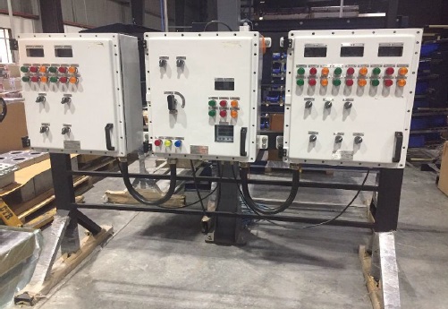 Взрывозащищенные распределительные панели управления